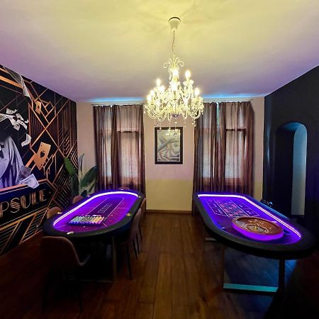 Capsule Casino - Jacuzzi - Billard - Netflix - Console & Jeux Apartment Монс Екстериор снимка