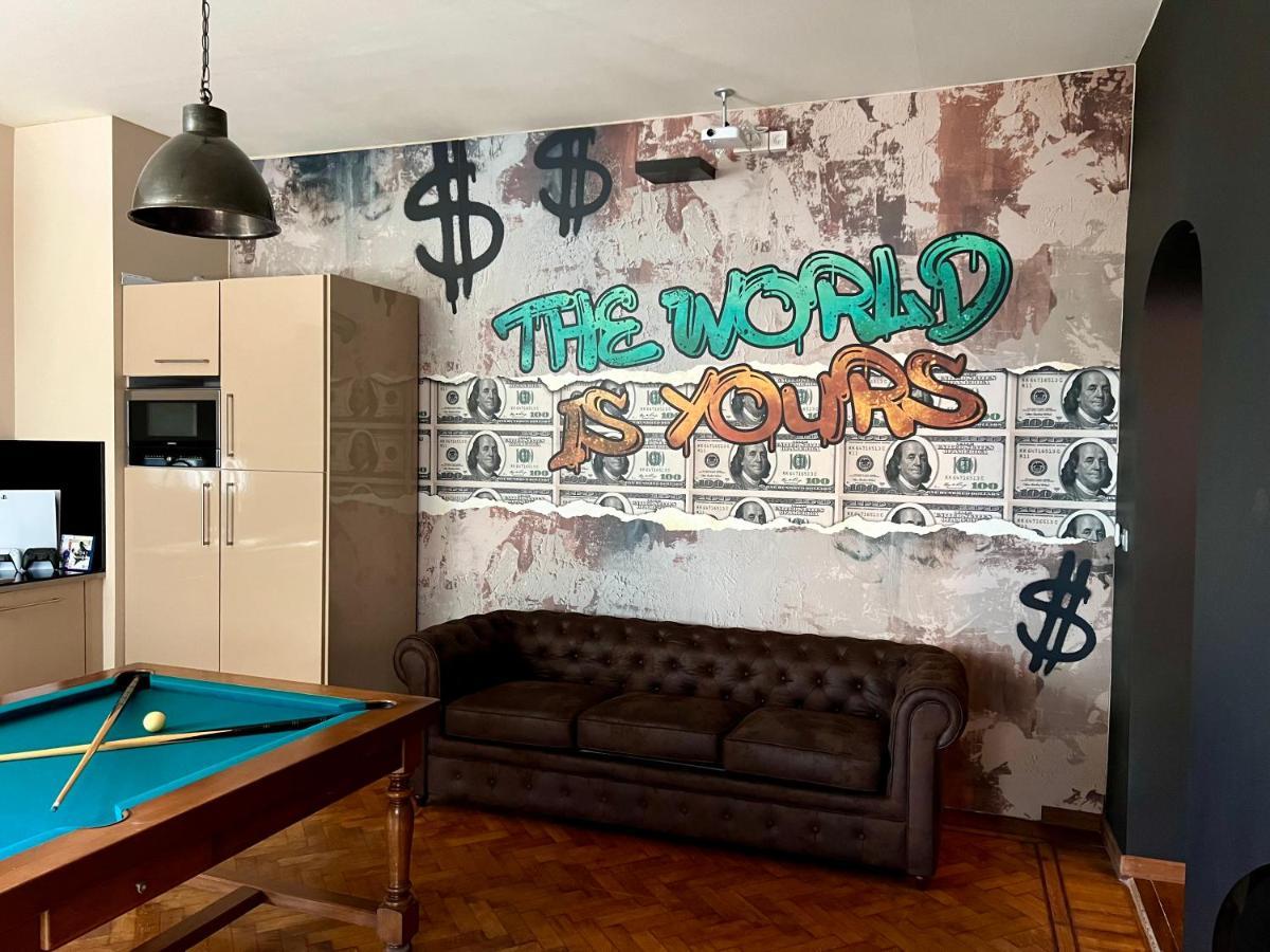 Capsule Casino - Jacuzzi - Billard - Netflix - Console & Jeux Apartment Монс Екстериор снимка